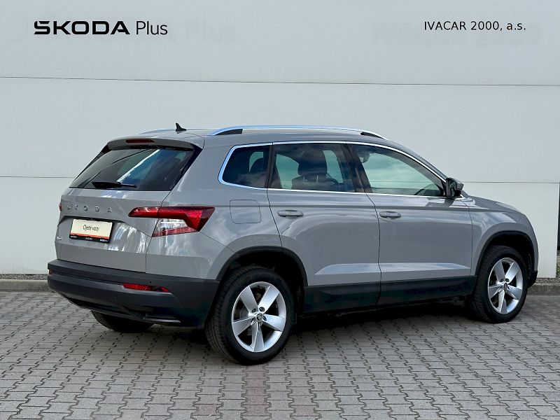 Škoda Karoq (2020) 1.5 TSI 110 kW DSG Style Plus - fotka 2 z 24