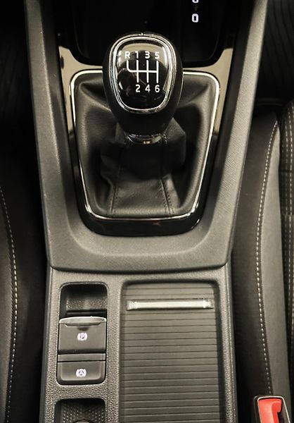 Škoda Octavia 2.0 TDI, 85 KW, AMBITION, ČR - fotka 18 z 27