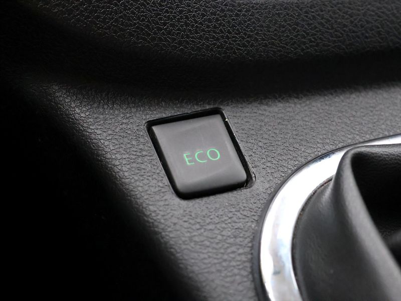 Opel Vivaro 1,6 DCTi BiTurbo 107kW DPH - fotka 27 z 35