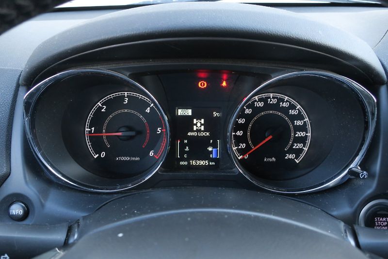 Mitsubishi ASX (2015) INTENSE+ 1.6 DI-D 4WD - fotka 21 z 50