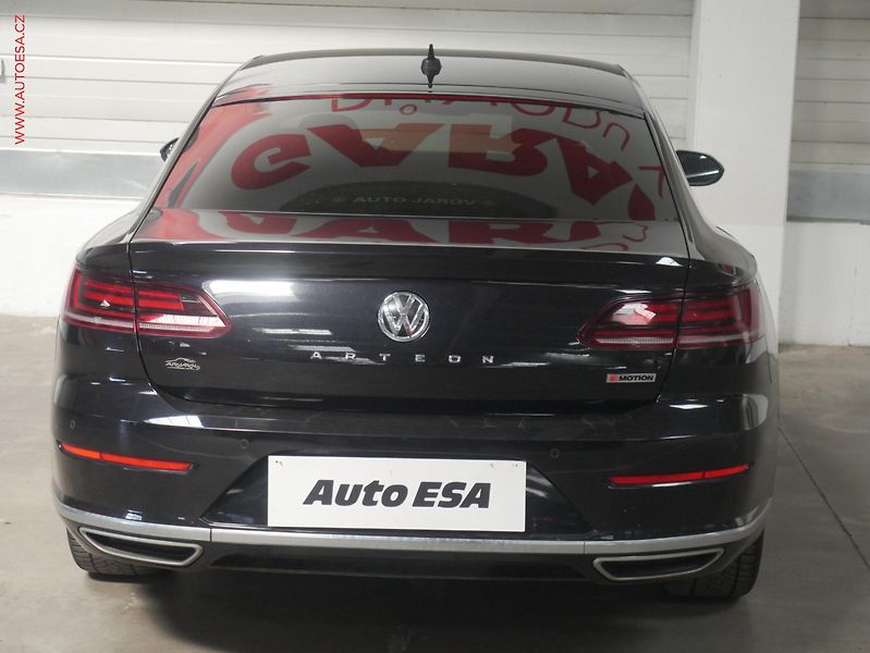 Volkswagen Arteon (2020) 2.0 TSi 4x4, 1.maj,ČR - fotka 5 z 18
