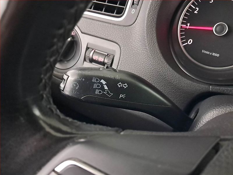 Volkswagen Polo (2009) 1.2 12V, Tempomat - fotka 16 z 19