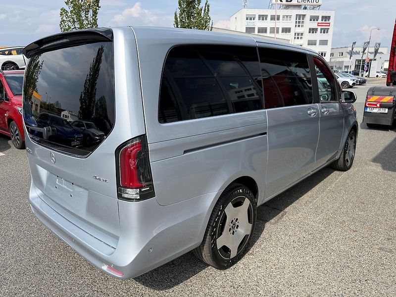 Mercedes-Benz Ostatní (2026) STYLE 4MATIC Sklad - fotka 3 z 12