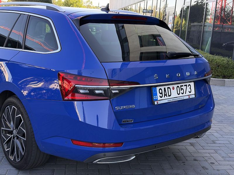 Škoda Superb (2022) L&K 2.0 TDi 110 kW/DSG/DPH - fotka 11 z 24