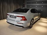 Volvo S60 2,0 B5 AWD Ultimate Panorama - náhled 3