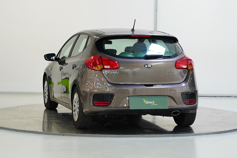 Kia Ceed - fotka 2 z 6
