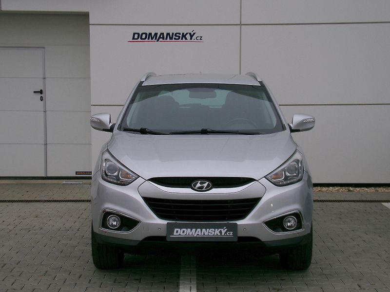 Hyundai ix35 STYLE 2.0 CRDi 100kW 4x4 DPH - fotka 8 z 14