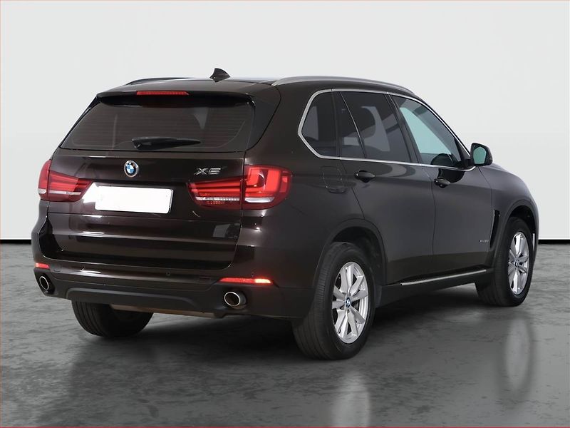 BMW X5 (2014) xDrive30d, 4X4, Automat, Kůže - fotka 5 z 23