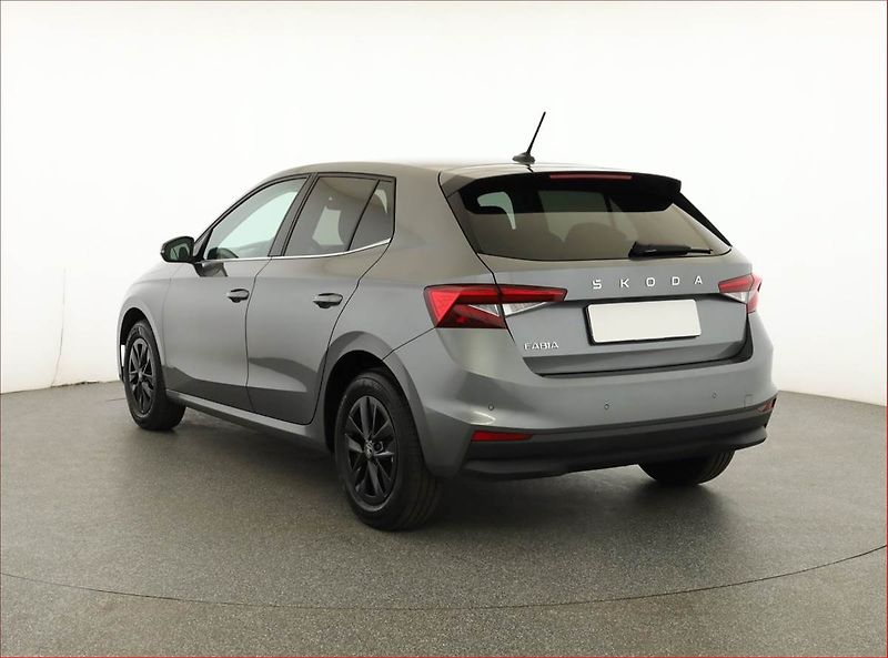Škoda Fabia (2024) Top Selection 1.0 TSI - fotka 4 z 22