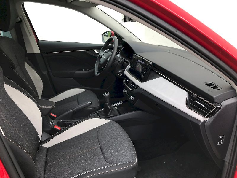 Škoda Scala (2025) SELEC TSI 85/1.0 M6F - fotka 11 z 28