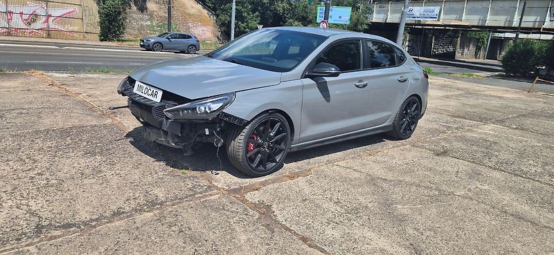 Hyundai i30 N Performance T-GDI 2.0 T-GDI - fotka 1 z 21