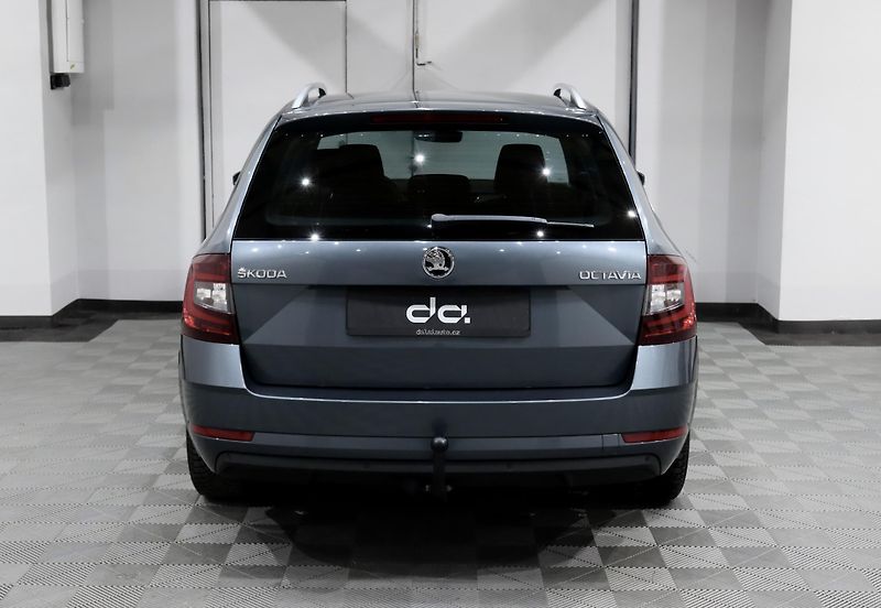 Škoda Octavia 3 FL Combi 1.5 TSI 110 kW DSG - fotka 7 z 39