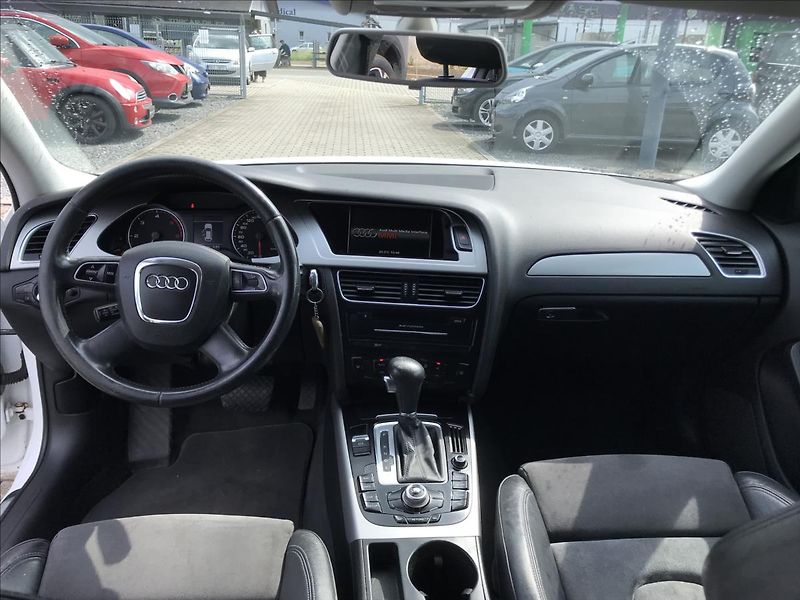 Audi A4 2,7 - fotka 9 z 15