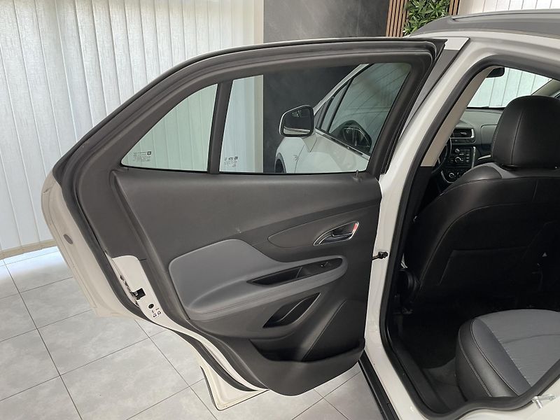 Opel Mokka 1.6 CDTi 4x4 ČR REZERVACE  - fotka 16 z 23