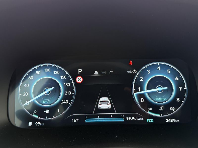 Hyundai i30 1.5 T-GDI 103kW DCT N-Line - fotka 16 z 21