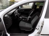 Kia Ceed (2012) 1.6GDi/2.Maj.ČR/Klimatizace/ - náhled 12