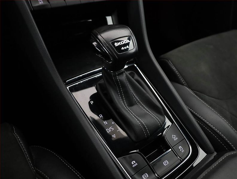 Škoda Kodiaq (2022) Sportline 2.0 TSI - fotka 11 z 21