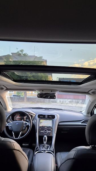 Ford Mondeo (2016) 2.0 TDCi Bi-Turbo 154 kW - fotka 24 z 25