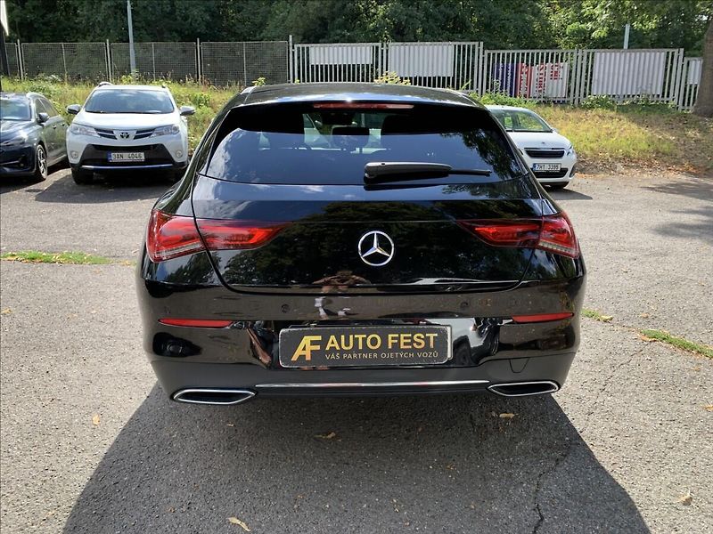 Mercedes-Benz CLA 2,0 200D - fotka 7 z 21