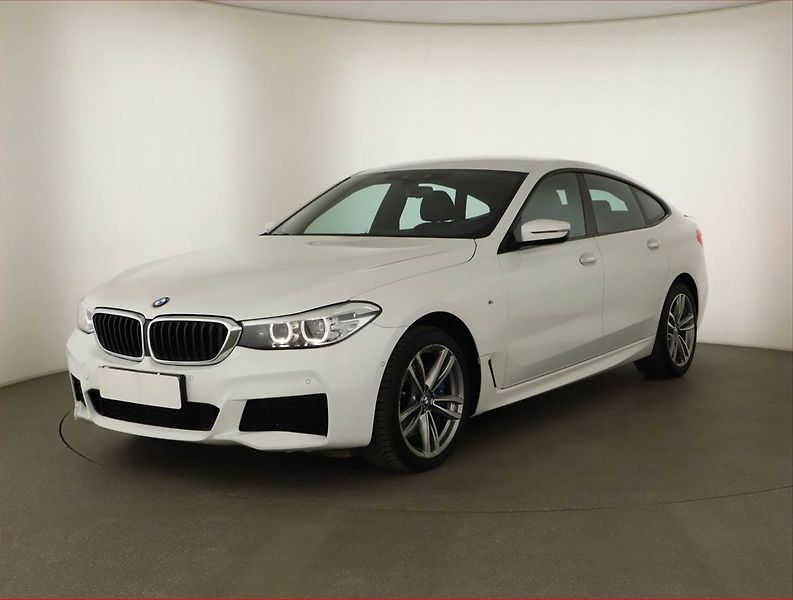 BMW Řada 6 (2018) 630d xDrive GT - fotka 2 z 21