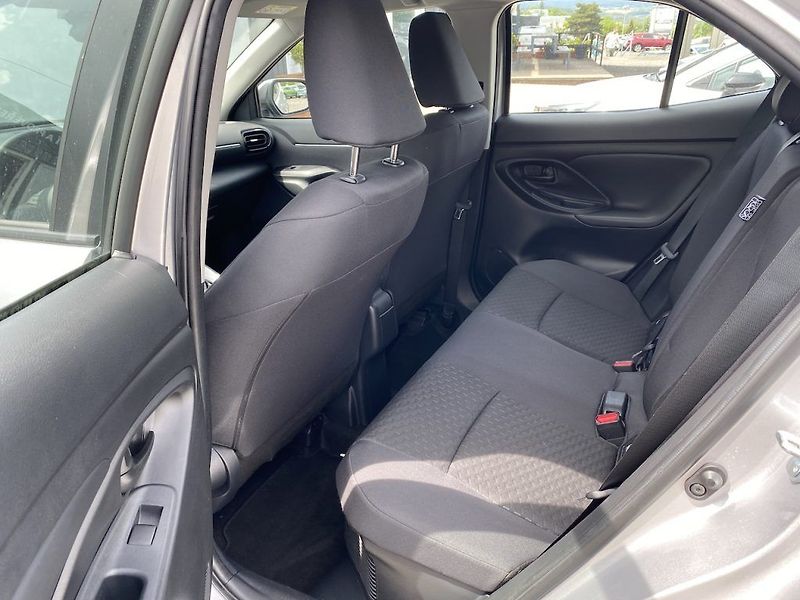 Toyota Yaris Cross 1.5HEV, ČR-1, Comfort, DPH - fotka 10 z 26