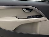 Volvo XC70 D5 AWD MOMENTUM CZ AUT - náhled 31