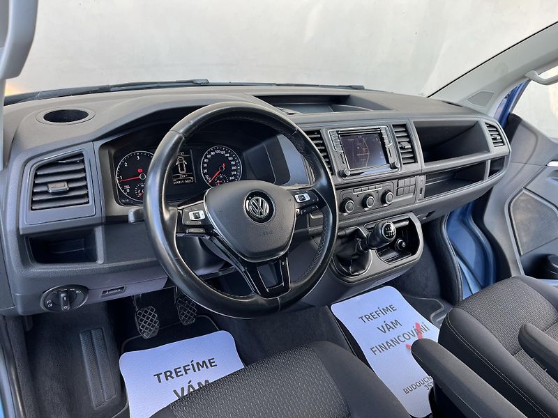 Volkswagen Multivan (2019) 2.0TDI*110KW*7MÍST*KAMERA*ACC  - fotka 7 z 33