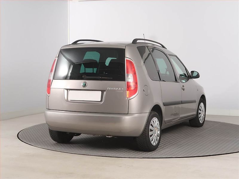Škoda Roomster (2007) 1.2 12V, po STK, Klima - fotka 5 z 14