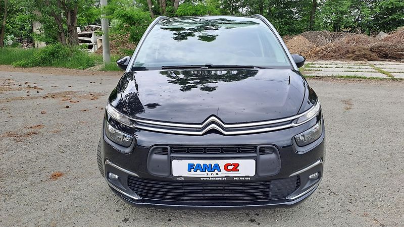 Citroën Grand C4 SpaceTourer 1.5 BlueHDi 130 S&S 7 míst - fotka 2 z 24
