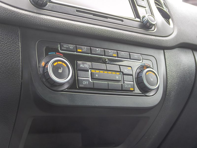 Volkswagen Tiguan (2010) ČR 2.0TSI 125KW 4x4 - SERVIS - fotka 23 z 48