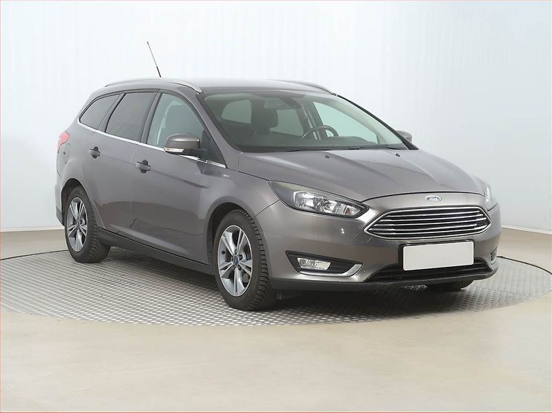 Ford Focus (2015) 1.5 TDCi, Tempomat - fotografie inzerátu