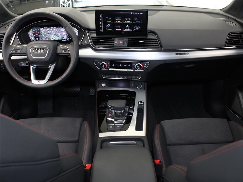 Audi Q5 2,0 e55TFSi Q. S-Line B&O ČR - fotka 8 z 40