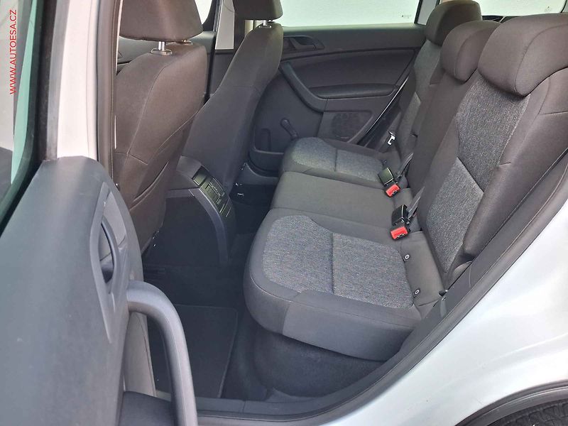 Škoda Yeti (2016) 1.4 TSi, Outdoor, výhřev sed - fotka 10 z 16