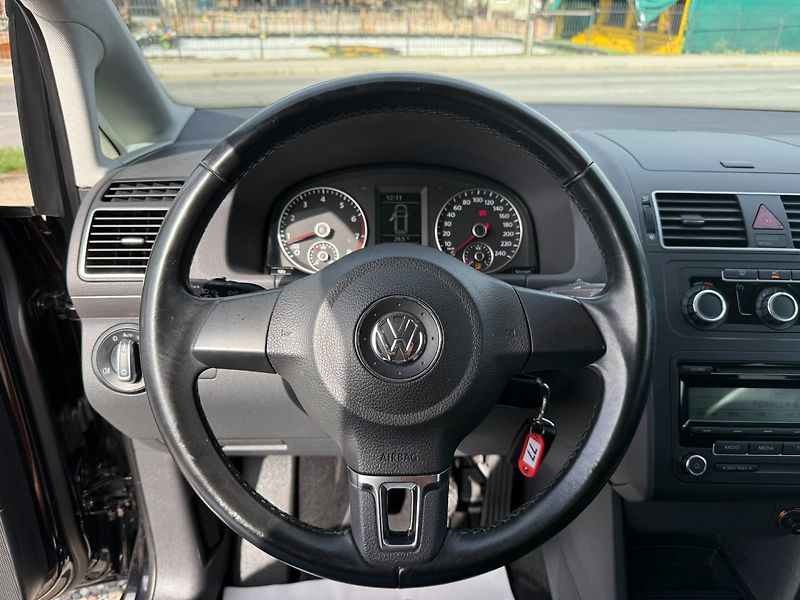 Volkswagen Touran (2010) 1.2TSi 77kW *ALU*Klima*Servis* - fotka 12 z 22