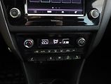 Škoda Rapid (2017) Spaceback 1.0 TSI, Xenony - náhled 10