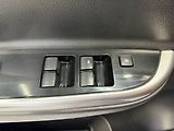 Mitsubishi Ostatní 2.2D-iD A/T INTENSE 4WD DOUBLE - náhled 18