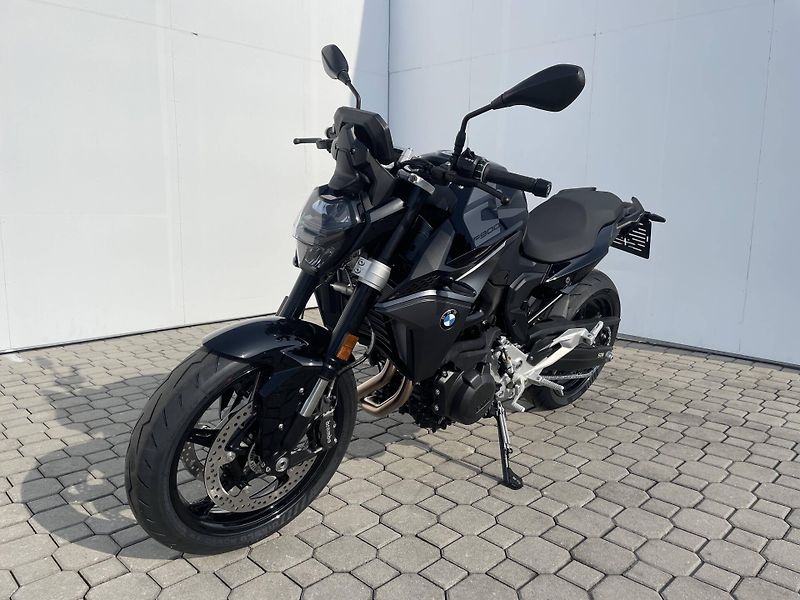 BMW F 900 R - fotka 5 z 12