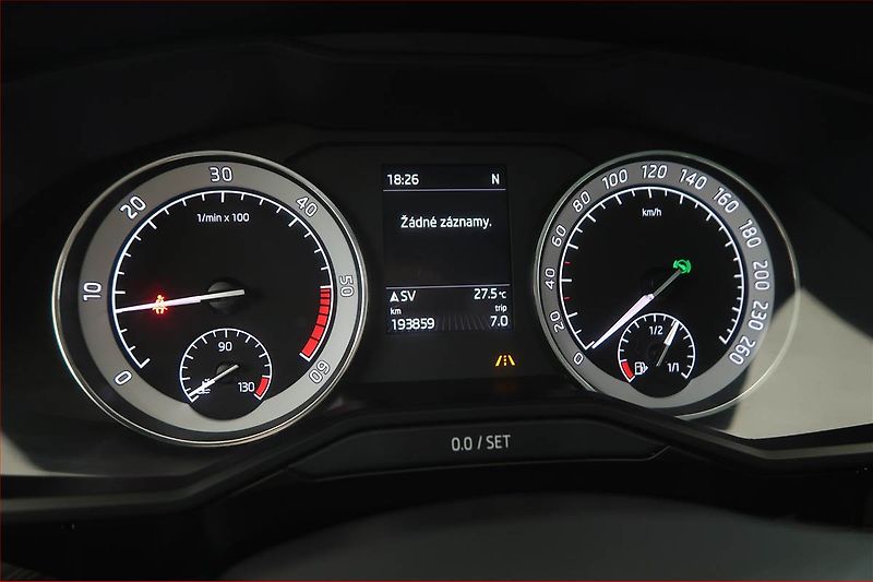 Škoda Superb (2016) Laurin&Klement 2.0 TDI - fotka 11 z 21
