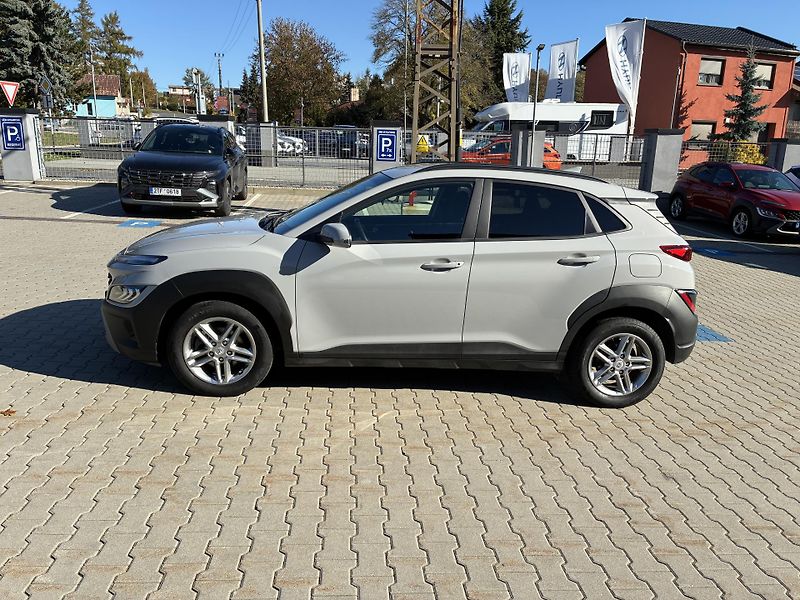 Hyundai Kona 1.0T-GDi 88kW SMART AUTOMAT - fotka 4 z 32
