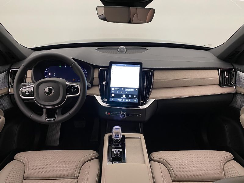 Volvo XC90 (2026) B5 AWD AUT BRIGHT PLUS 7míst - fotka 2 z 71