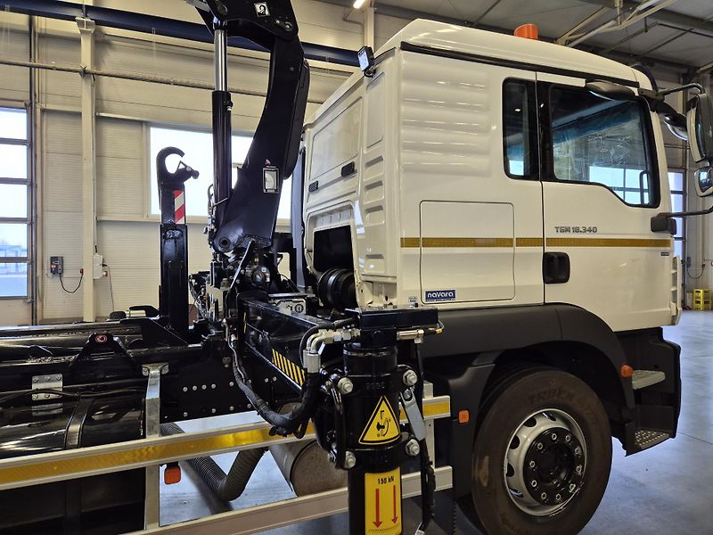 MAN TGM 18.340 HIAB + KONTEJNER 10T - fotka 6 z 25