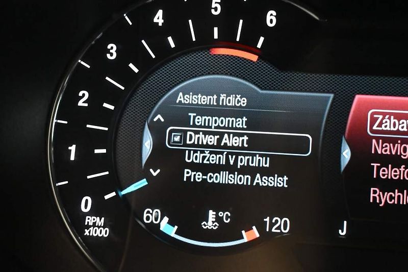 Ford S-MAX (2020) 2.0 LED SONY ACC 8AT ECOBLUE T - fotka 24 z 36