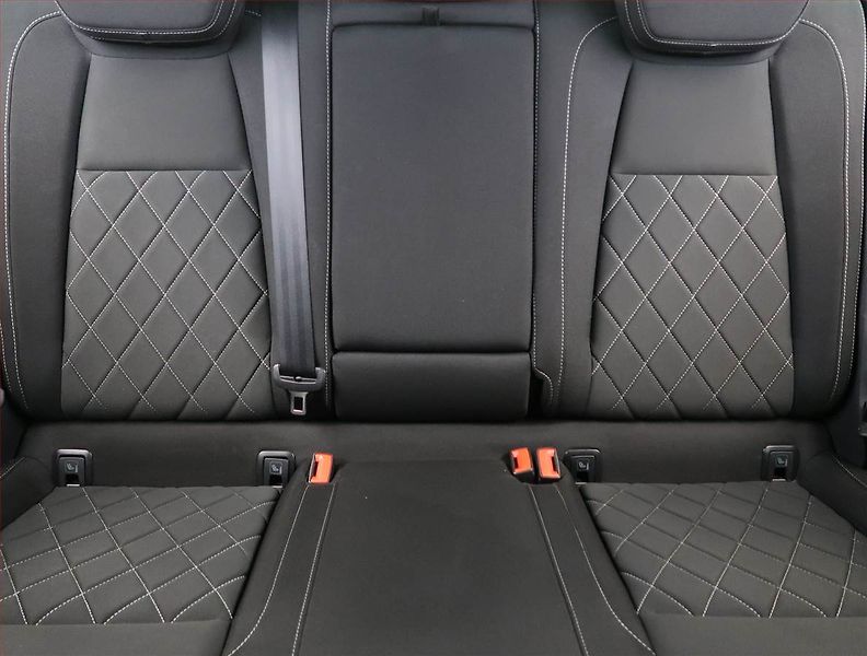 Škoda Karoq (2020) Sportline 1.5 TSI, digi klima - fotka 10 z 25