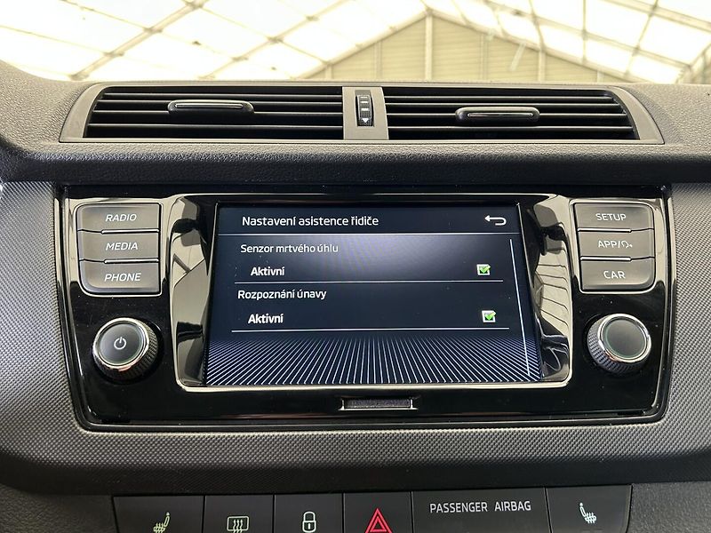 Škoda Fabia 1.0 TSI  Ambition   Plus - fotka 11 z 29
