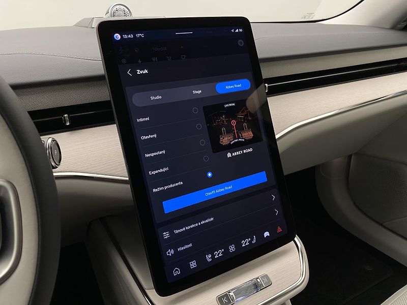 Volvo ES90 (2026) PURE ELECTRIC ULTRA - fotka 59 z 79