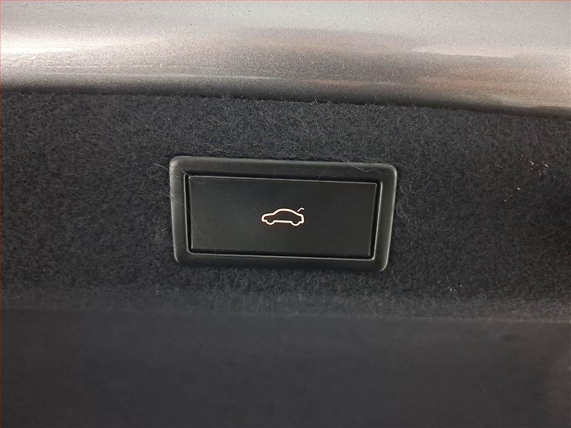 Škoda Superb (2017) 2.0 TSI, Automat, Kůže, Navi - fotka 26 z 26