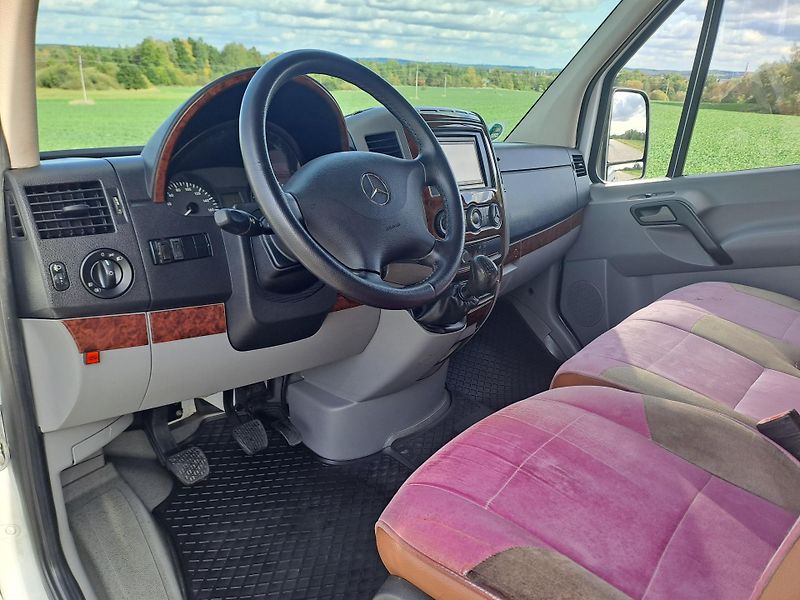 Mercedes-Benz (2013) Sprinter 316 2.2 CDi  20 míst - fotka 9 z 28