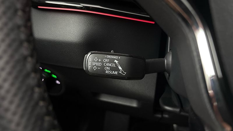 Škoda Karoq 1.5 TSI DSG Sportline - fotka 14 z 27