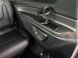 Mercedes-Benz Třídy V (2026) V300d 4M AMG XL EXCLUSIVE - náhled 21