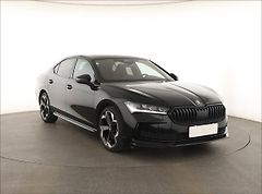 Škoda Superb (2025) 2.0 TDI - fotografie inzerátu
